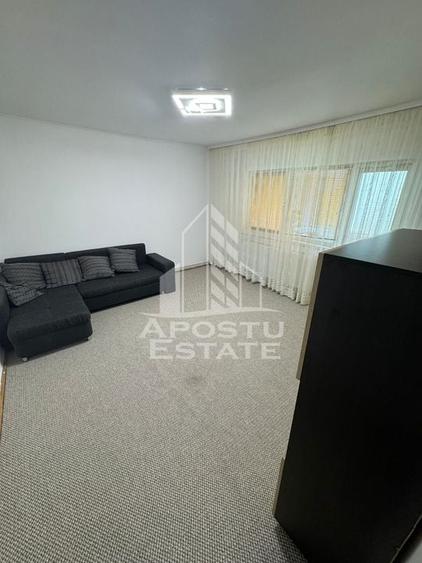 Apartament 3 camere, centrala proprie, zona Spitalul Judetean. - 2