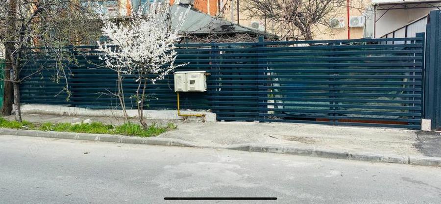 vand sau schimb iinchiriez teren casa la curte in zona colentina curte 180 mp Sandu Enache - - 2