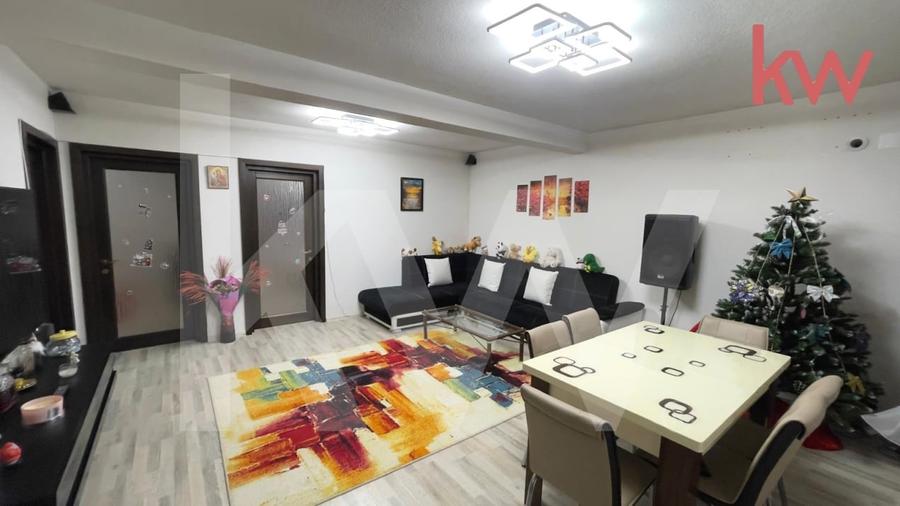 Triplex cu gradina si strada privata – confort, intimitate si stil - 1