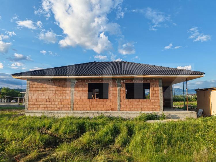 Casa Individuala de vanzare, 3 camere, 120 mp, zona Aerodrom - 9