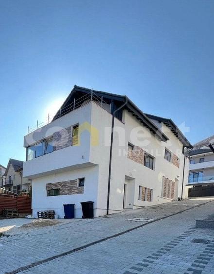 Duplex modern cu priveliste - 1