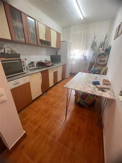 RECO Apartament de 3 camere de vanzare Rogerius - 1