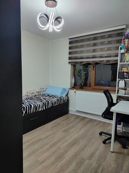 APARTAMENT 3 CAMERE MOBILAT UTILAT CENTRALA TERMICA - 9