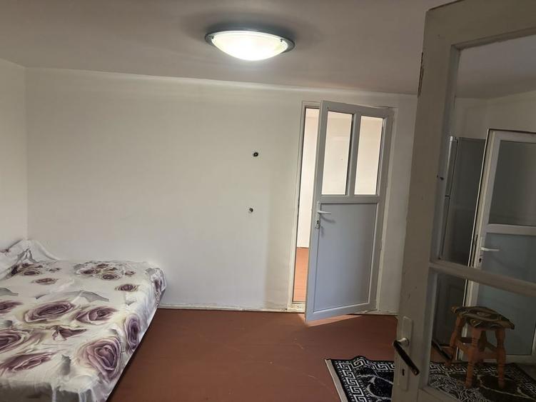 Casa de inchiriat Bucuresti Sector 1 Str Baia Spriei - 7