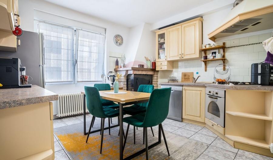 De vanzare apartament 4 camere in Grigorescu, imobil mic 3 apartamente - 8