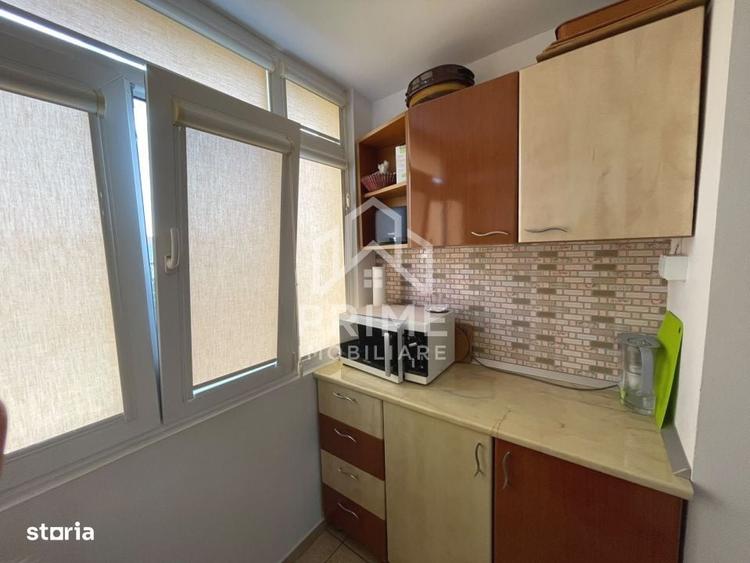 Apartament cu 2 camere decomandat în Cetate