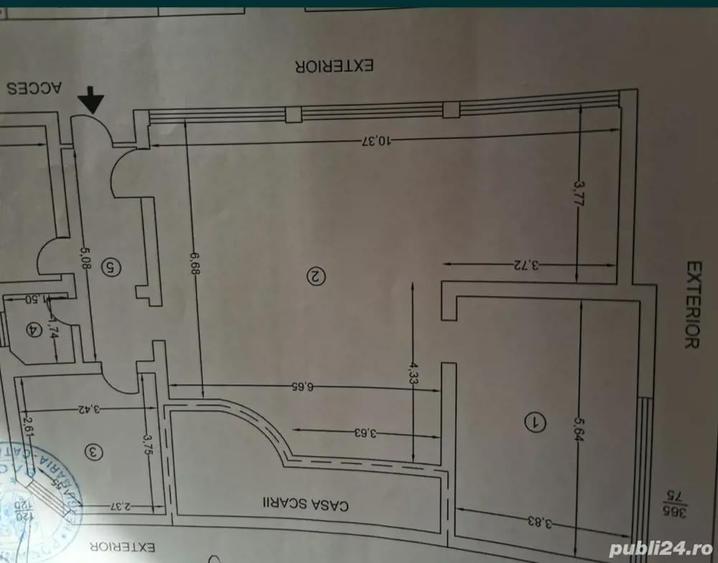 A 18. spatiu comercial calea romanului 75000 - 3