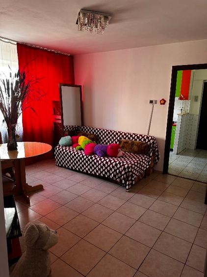 Vând apartament 2 camere - 6