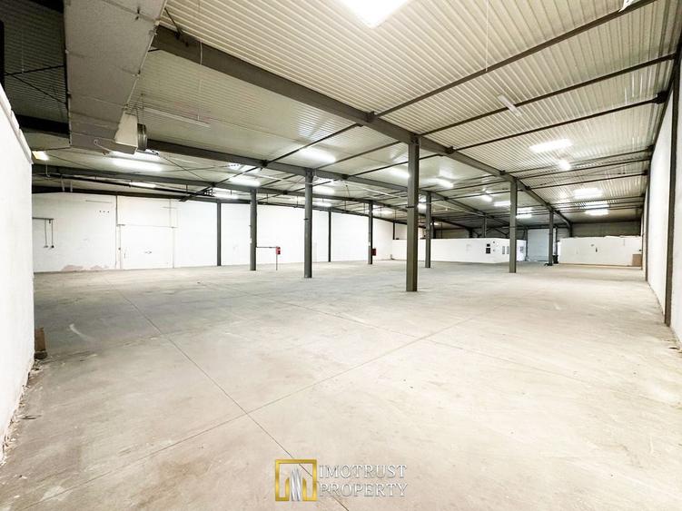 Hala de inchiriat Arad – 1.135 mp pentru comert, servicii - 8