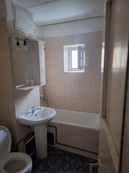 Apartament 2 camere decomandat 1 Mai- Pelendava - 5