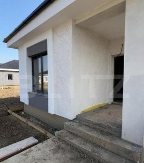 Casa la cheie, 3 dormitoare, 104 mp utili, 420 mp teren - 1