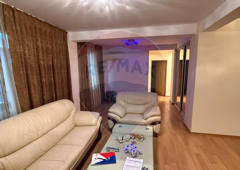 VANZARE Apartament cu 3 camere in zona Voluntari - 4
