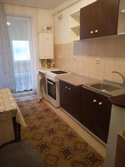 Vind apartament cu 1 camera zona centrala in Floresti - 4