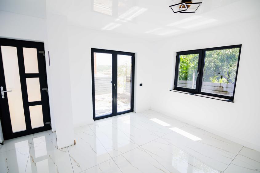 REDIU-Duplex modern cu 3 dormitoare, 2 băi și terasă panoramică, LUX! - 1