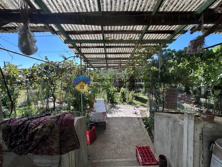 Casa + teren de vanzare - Zanesti - 17