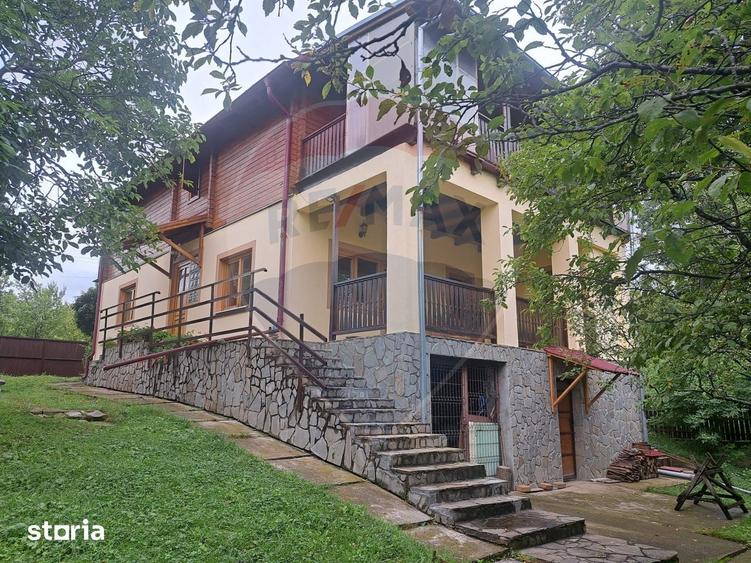 Casa vacanta 2007 Izvoarele Valenii de Munte teren 3000 mp - 9