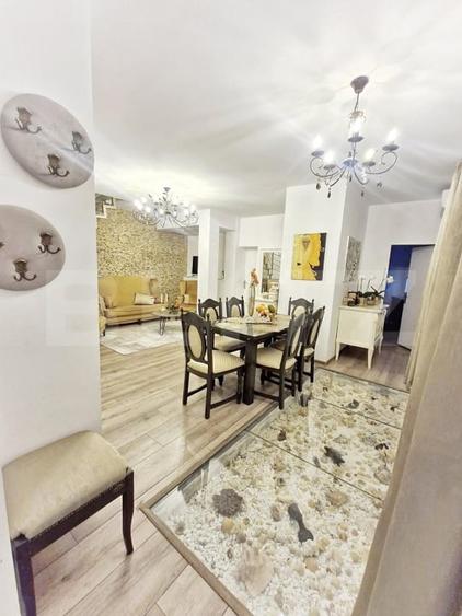 Apartament cu 4 camere semidecomandat, mobilat în Ultracentral