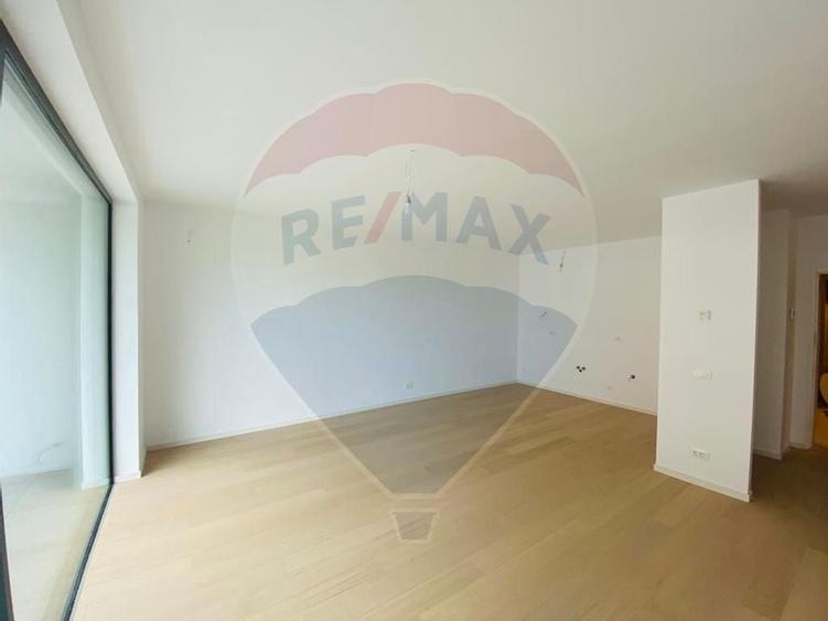 Apartament cu 2 camere One High District, finalizare in mai 2026 - 1