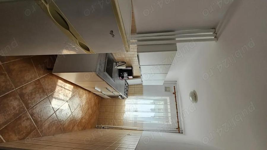 Persoana fizica, oferta de inchiriere Apartament Podu Ro? - 2