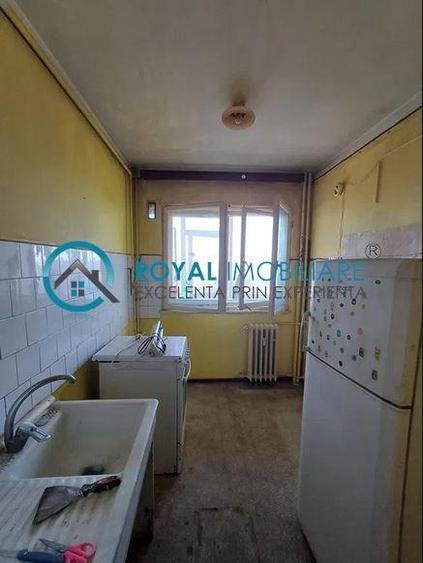 Royal Imobiliare - Vanzare apartament 2 camere zona Nord - 3