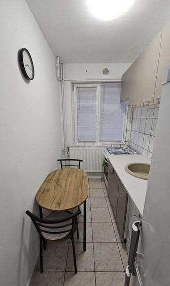 2 Camere zona Favorit - 5