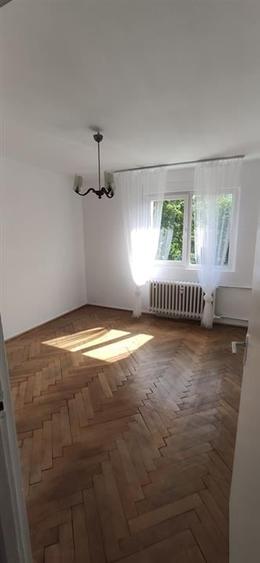 vanzare apartament 2 camere | Titan | zona verde | frumoasa | bloc 4 etaje reabi - 4