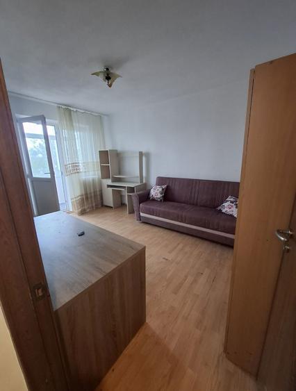 Garsoniera Tatarasi str.Eternitare bloc de apartamente - 2