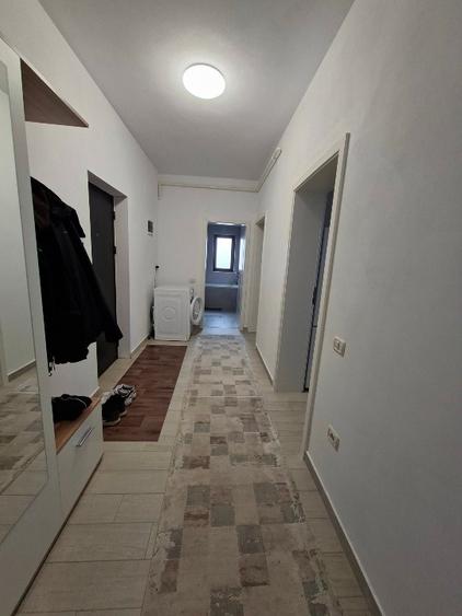 Apartament cu 2 camere in Sanpetru - 3