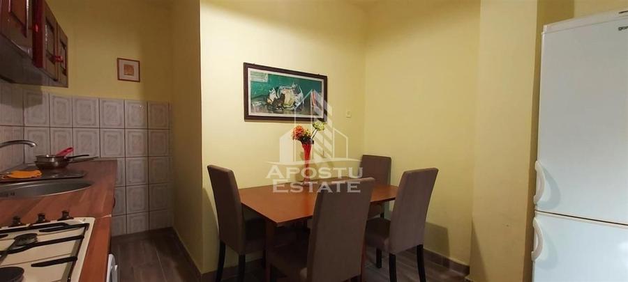 Apartament  2 camere la curte comuna zona intim - 16