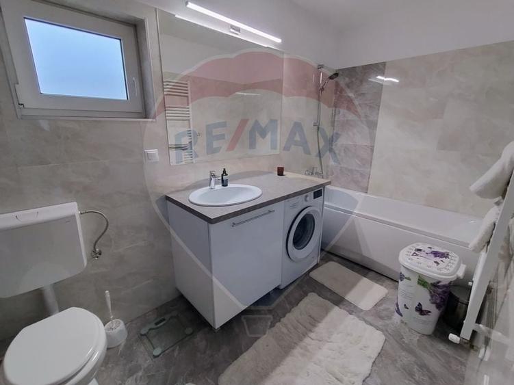 Duplex modern de inchiriat  cu 5 camere in Floresti - 12