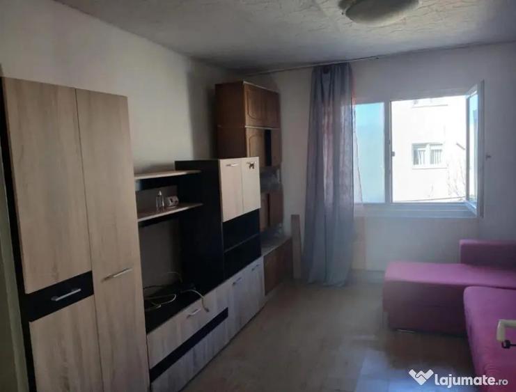 Camera de camin cu baie si bucatarie proprie - zona Tractorul - 1