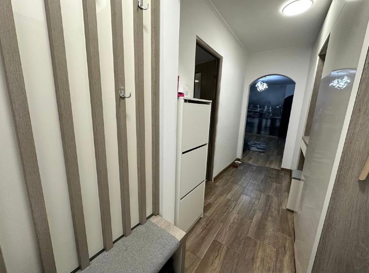 Apartament 3 camere semidecomandat - 12