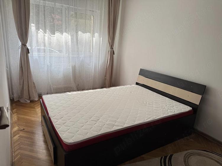 Inchiriez apartament 3 camere - 7