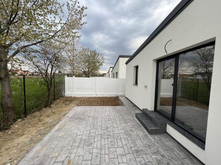 Case Individuale de vanzare in Comuna Paulesti Prahova - 11