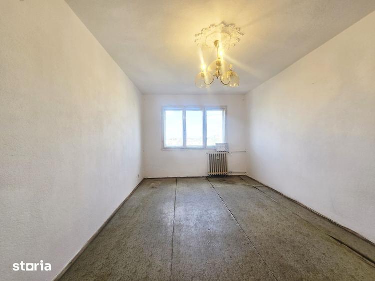 Apartament cu 3 camere decomandat în Central