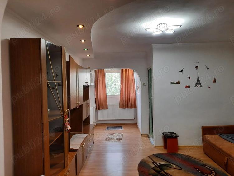 Proprietar, ofer spre inchiriere garsoniera, Rm. Valcea, zona Nord, Republicii Proprietar, ofer spre inchiriere garsoniera, Rm. Valcea, zona Nord, Republicii