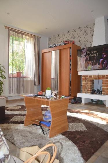 Apartament cu trei camere -Azuga - 4