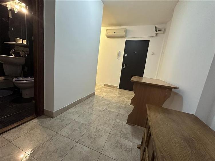 1 camera, decomandat, model mare parter inalt cu balcon in zona Aradului! - 5
