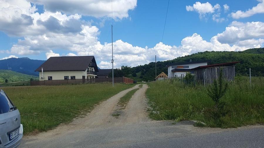 Rasnov -Glejarie 1000 mp front 42m posibilitate duplex sau 2 constructii - 7