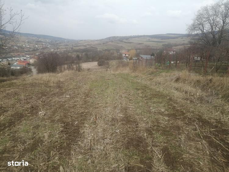 Teren de vanzare 1800mp, cu utilitati - 1