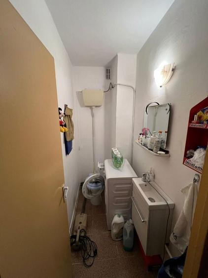 Apartament 3 camere,Decomandat,75 mp,Parter/4,Contructie 1986,Centrala - 4