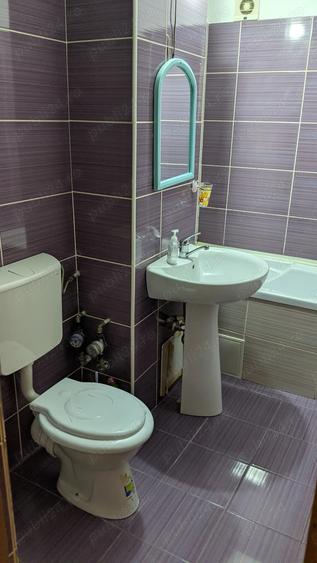 Inchiriez apartament 2 camere CF 1 decomandat , mobilat , utilat in Gavana 2 - 1