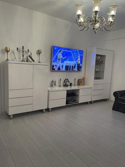 Apartament de vanzare - 3