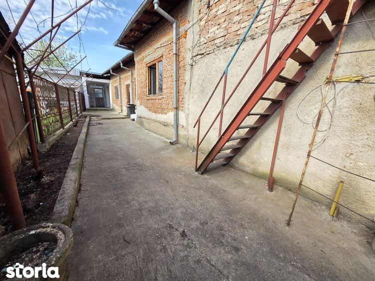Casa ultracentrala + spa?iu comercial | Teren 193 mp, Targovi?te - 3