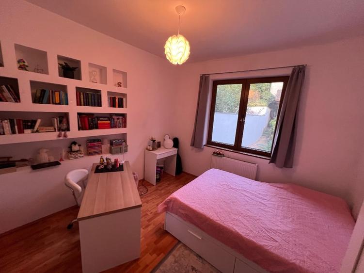 Casa 4 camere,zona Papiu/ Cetate - 1