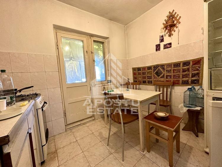 Apartament 2 camere, decomandat, zona Soarelui - 4