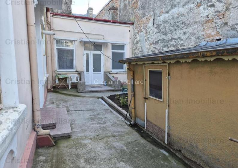 Casa 3 camere din caramida, teren 176 mp, taote utilitatile,