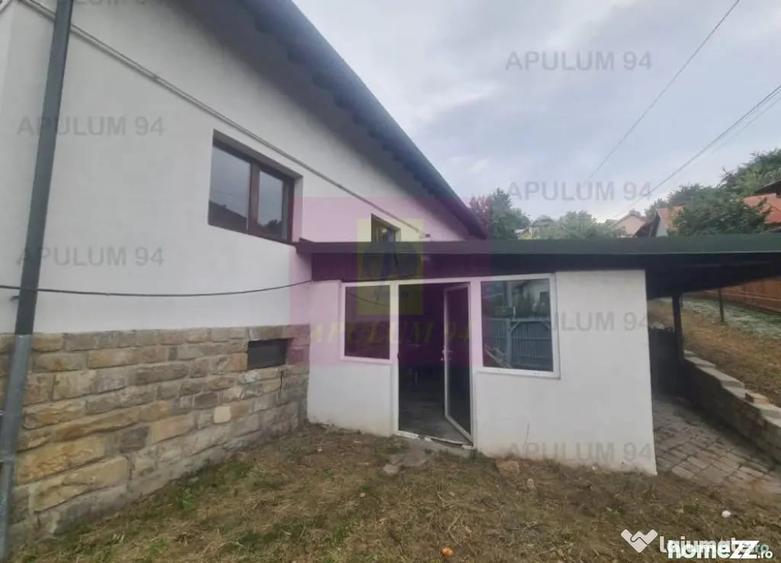 Casă cu 7 camere cu Teren 649 Mp în Comarnic
