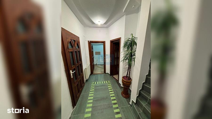 Casă cu 4 camere cu Teren 500 Mp în Andrei Mureșanu
