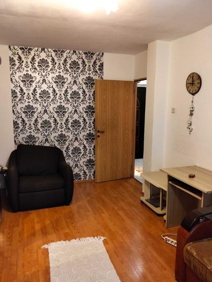 Garsonieră decomandată în Găvana